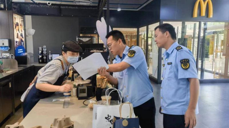 与传统膨化食品相比，非油炸膨化食品具有以下健康优势：