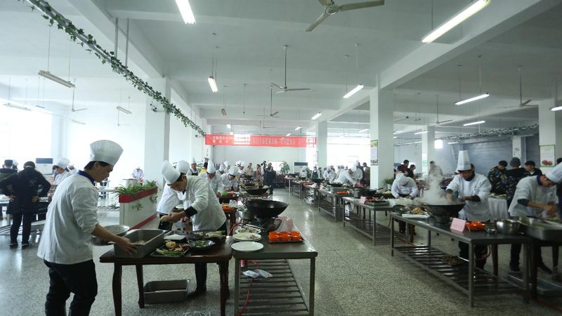 小标题：保存坚果炒货，这些方法要牢记